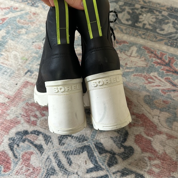 Sorel Brex Heel Boots size 8.5 - Picture 8 of 9